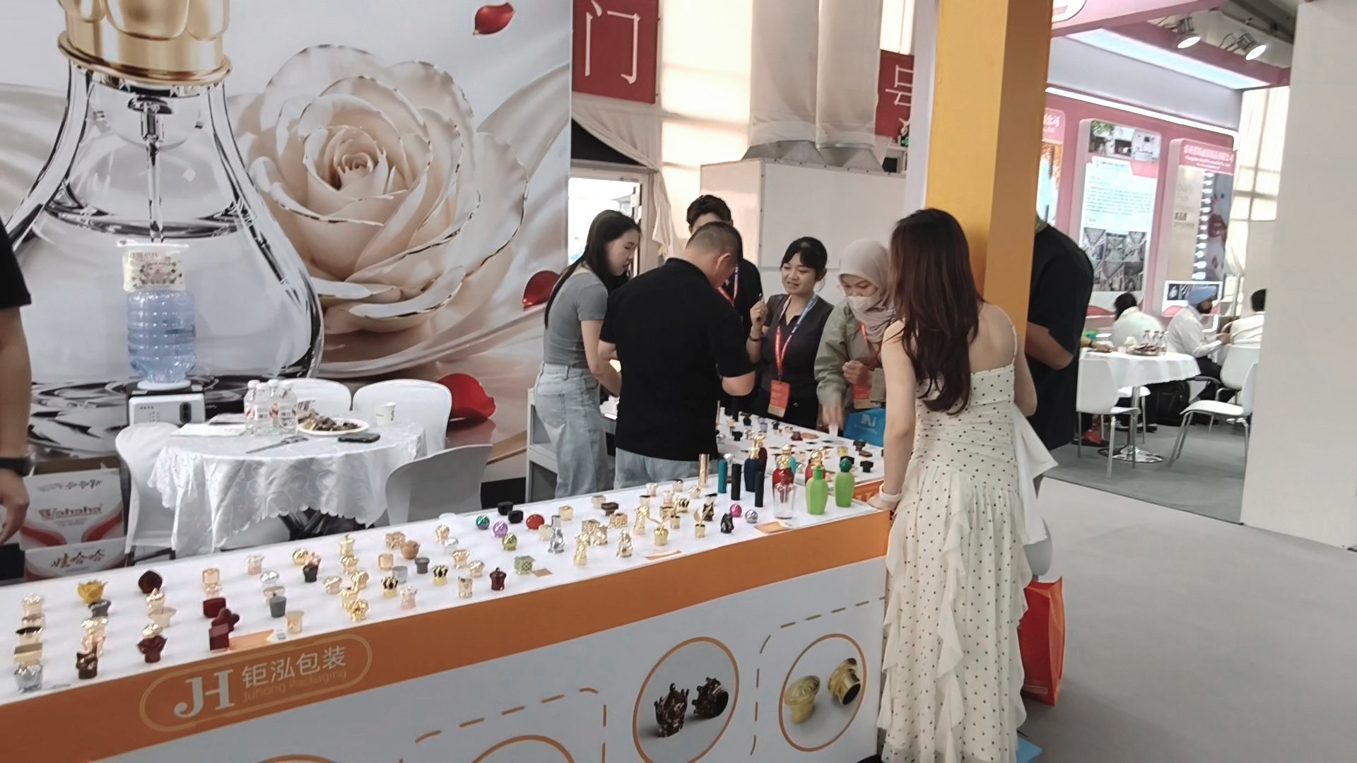 Τελευταία εταιρικά blogs για Η Juhong Packaging πετυχαίνει μεγάλη επιτυχία στο CBE Shanghai 2026, παρουσιάζοντας την επόμενη γενιά πολυτελών καπάκιας αρώματος Zamak