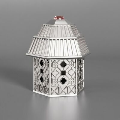 Αγορά Λούξυ Pavilion House Style Zamac Perfume Cap Hexagon Hollow Lattice Carving With Inlaid Pink Gem FEA15 στόμα Ζιγκός κράμα άρωμα κάλυψη φωτεινό χρυσό επίστρωση Custom Logo Source Factory διαδικτυακή κατασκευή