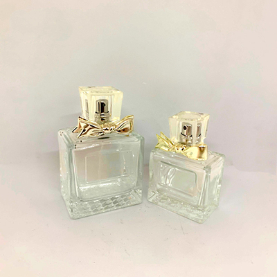 50ml 100ml έξοχη αρώματος μπουκαλιών γυαλιού μπουκαλιών κραμάτων τόξων ψεκασμού κενή προσαρμογή εργοστασίων μπουκαλιών ταιριάζοντας με